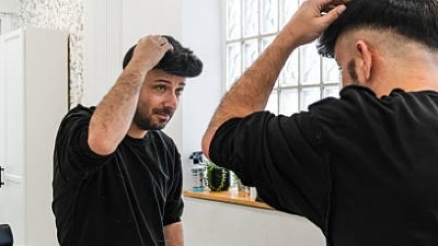 Why Do People Choose Hair Transplants Today